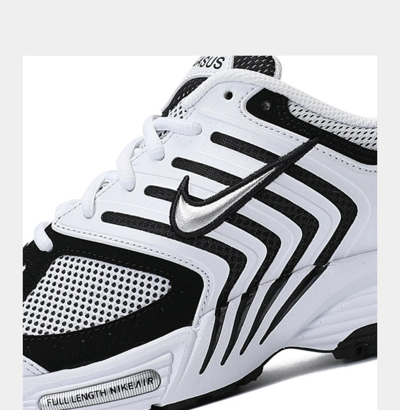 Lightweight mesh upper on Air Pegasus