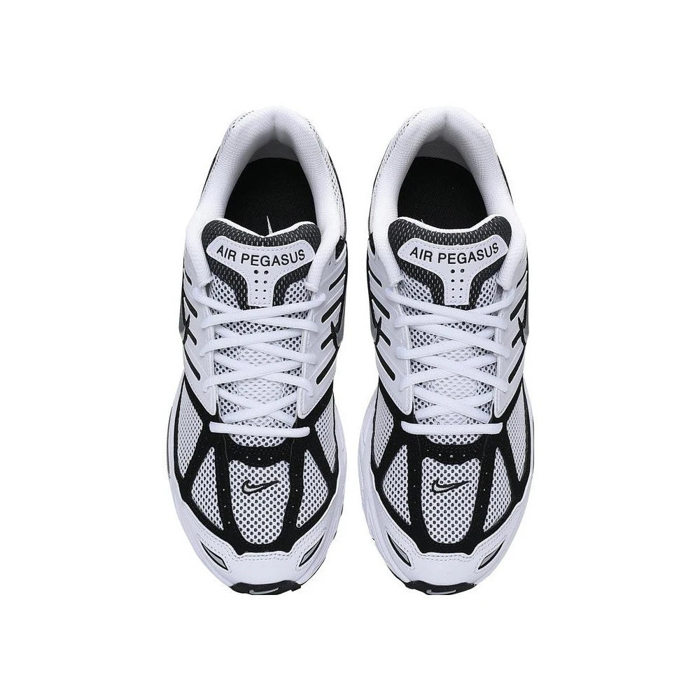 Casual streetwear outfit with Air Pegasus sneakers