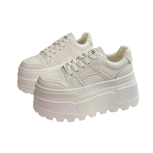 Women's Skateboard Style Running Sneakers - Fashion Design