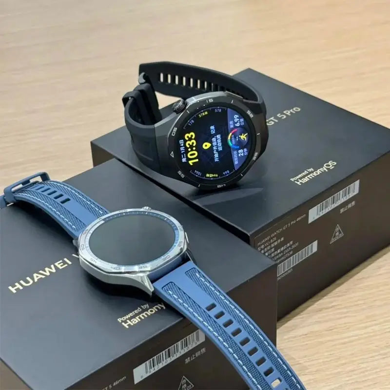 Huawei GT5 AMOLED Smartwatch showing customizable watch faces