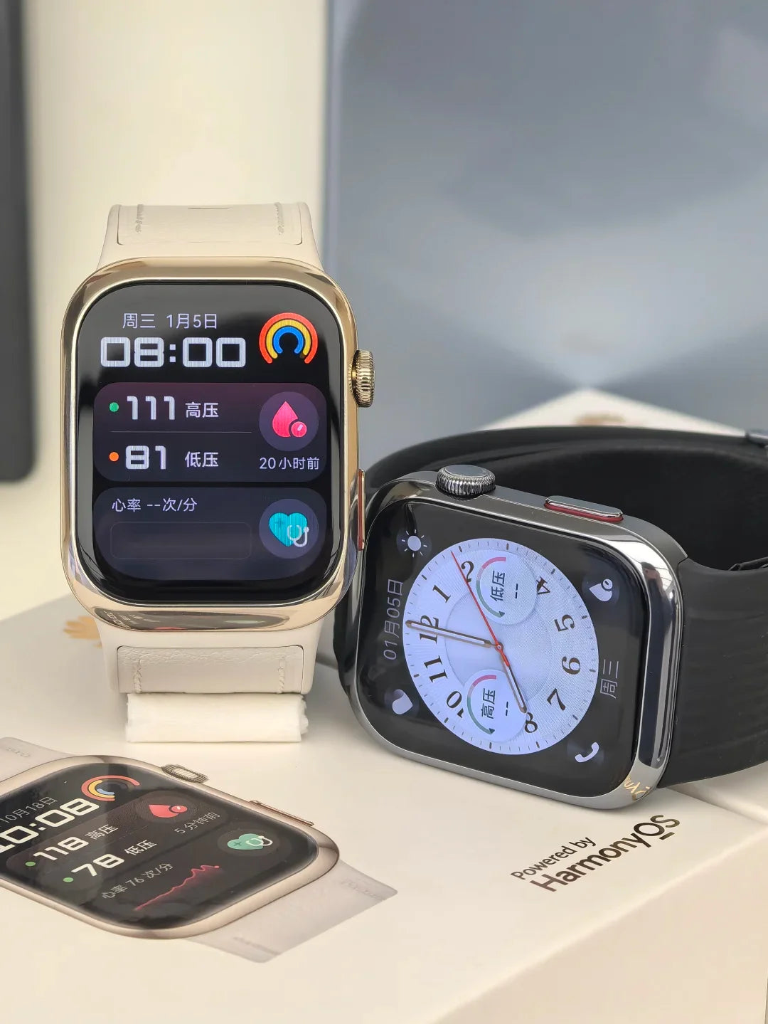 HUAWEI Smartwatch D2 1.82‘’ AMOLED Display NFC Airbag Strap ECG Sleep Monitoring