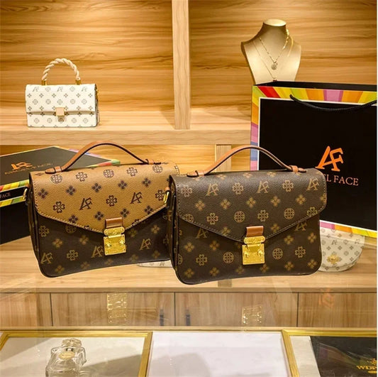 Sacs à main en cuir à bandoulière de créateur 