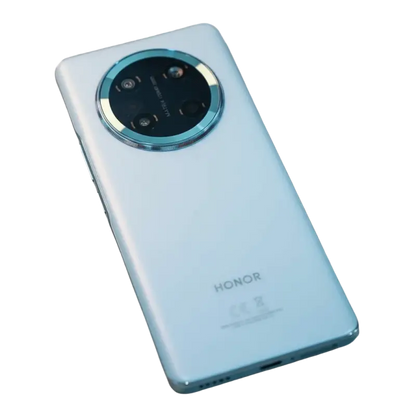 Honor smartphone with circular rear camera and fast charging