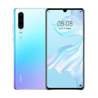 Huawei P30 triple rear camera 40MP lens close-up