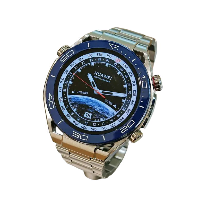 HUAWEI WATCH Ultimate 1.5-inch AMOLED display close-up