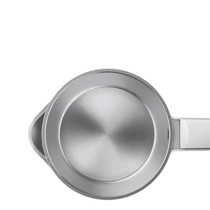 304 stainless steel liner in sleek silver electric kettle