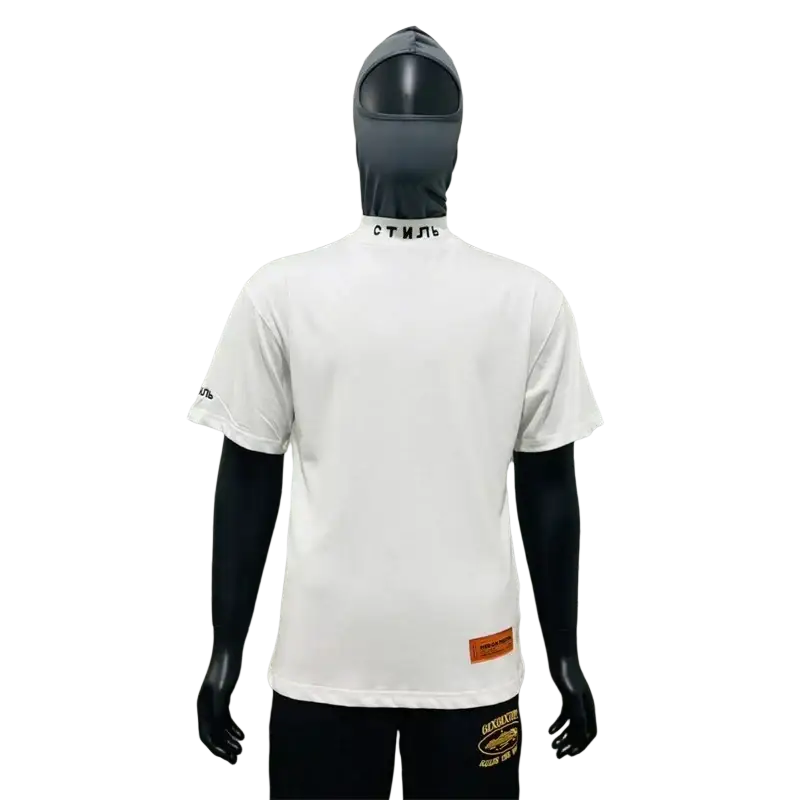 White short-sleeved cotton t-shirt with black Cyrillic text at collar