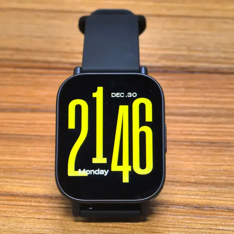 Smartwatch with 15-day battery life and multiple sports modes