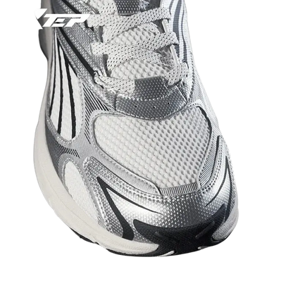 Classic Xtep Athletic Shoes for Men and Women